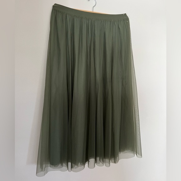 Baltic Born Dresses & Skirts - Baltic Born Olive Green A-Line Tulle Midi Skirt